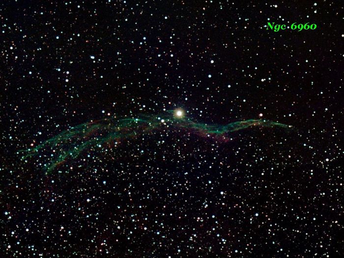 NGC 6960, test PhD UHCs - Eos 20d 1600 iso 20*3mn   . 